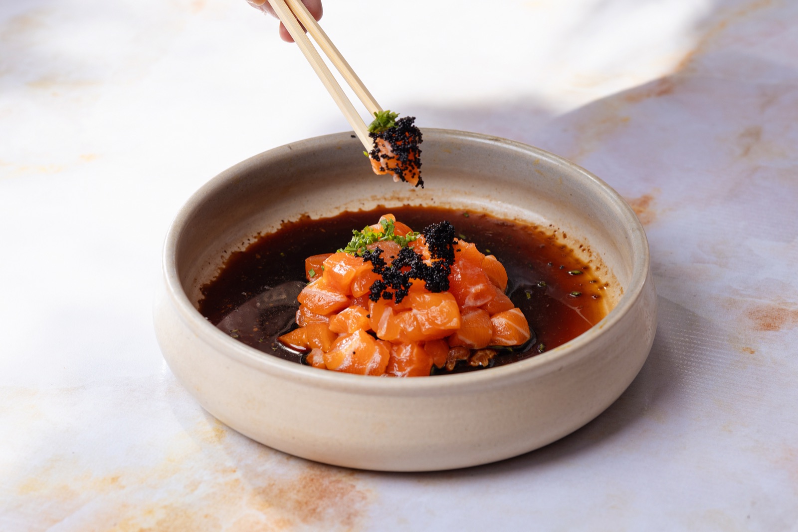 Salmão Tataki